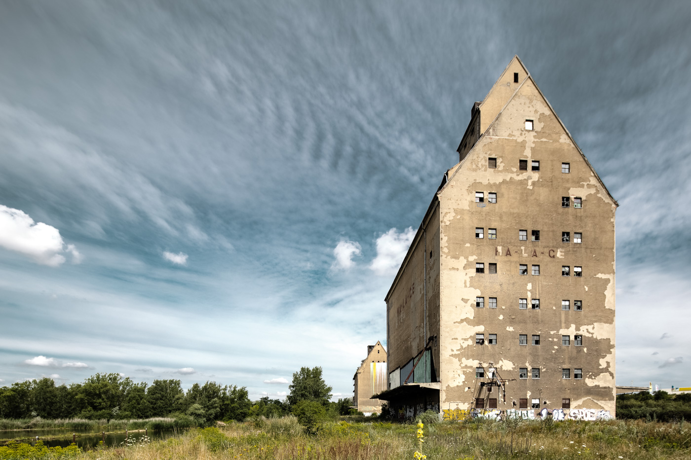 Speichergebäude am Lindenauer Hafen in Leipzig